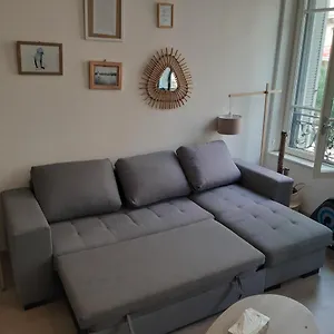Magnifique De Gamme Entier T2 Vieux Port Appartement